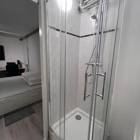 Alloggio in famiglia Assad And Naveera, Steekkant 40 *